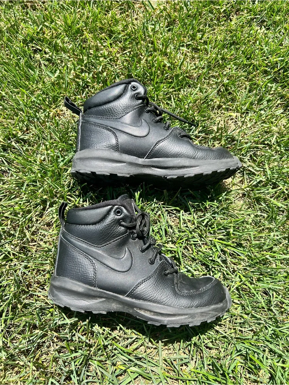 Nike Kids Black High-Top Sneakers